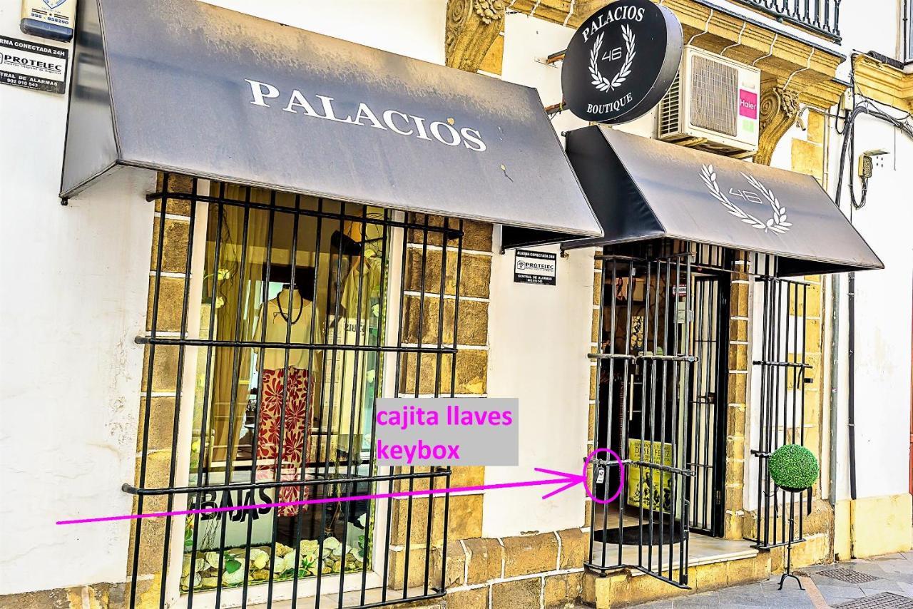 Palacios Deluxe Apartment With Elevator Эль-Пуэрто-де-Санта-Мария Экстерьер фото